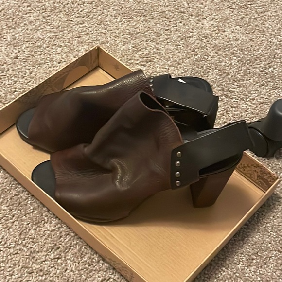 NWT Free People size 11 heel bootie open toe - Picture 1 of 6